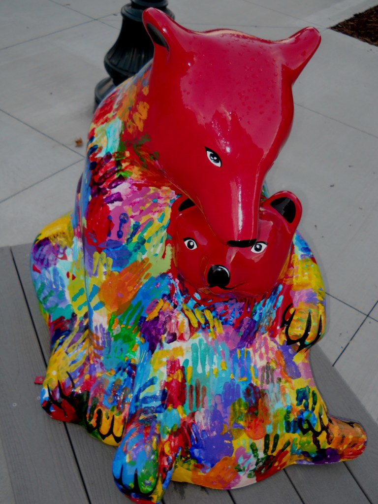 Downtown Hendersonville, bears decorate every corner